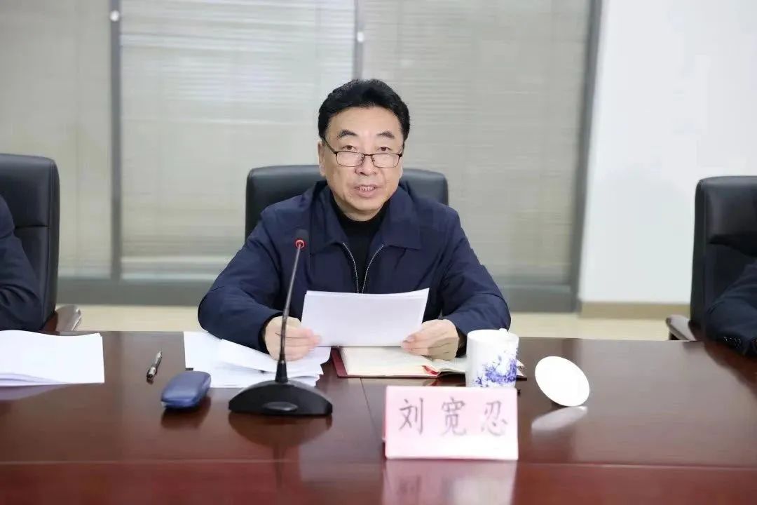 中纪委连打三虎(图1) 中纪委连打三虎(图1)