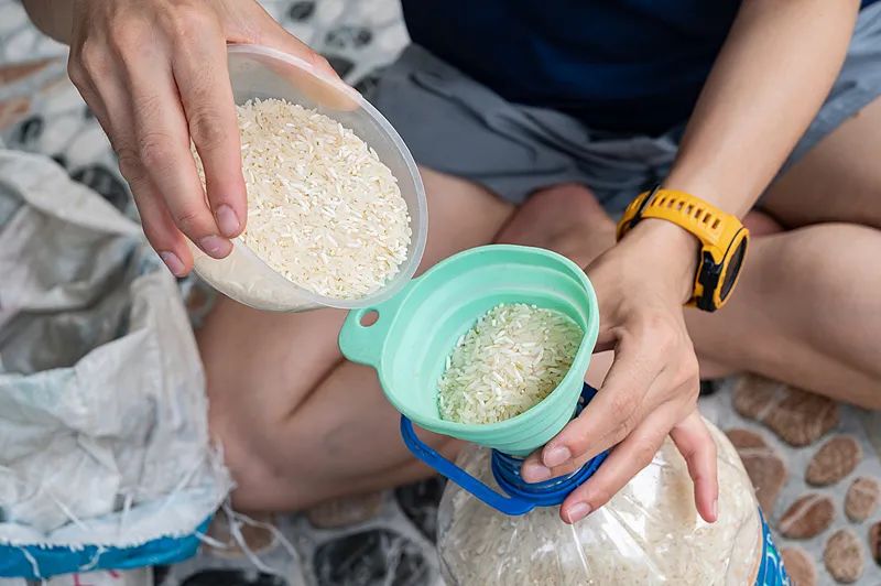 别再重复使用饮料瓶了!快转给家人→(图2) 别再重复使用饮料瓶了!快转给家人→(图2)